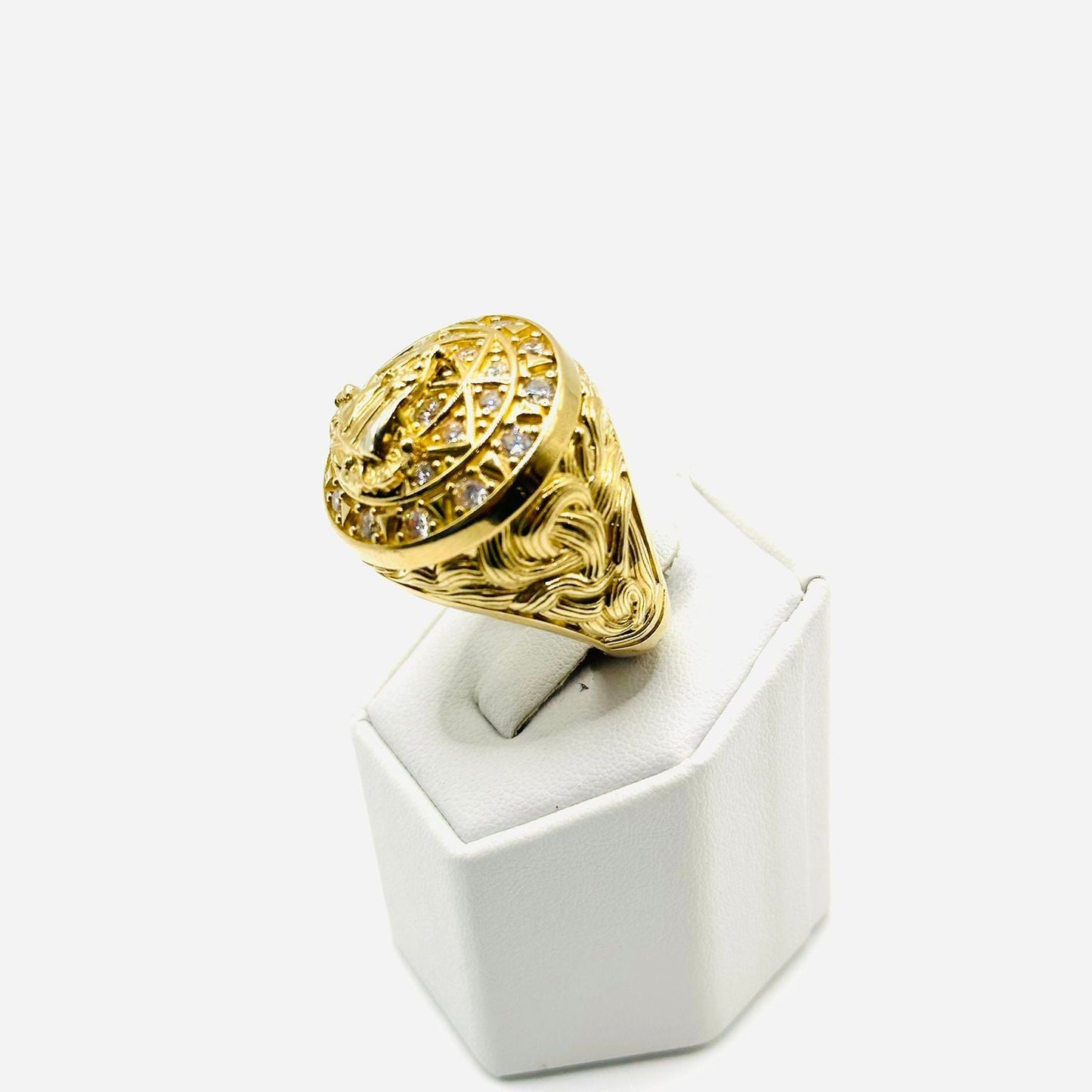 Roseta Men's Ring with Virgin of Charity in 14K Gold