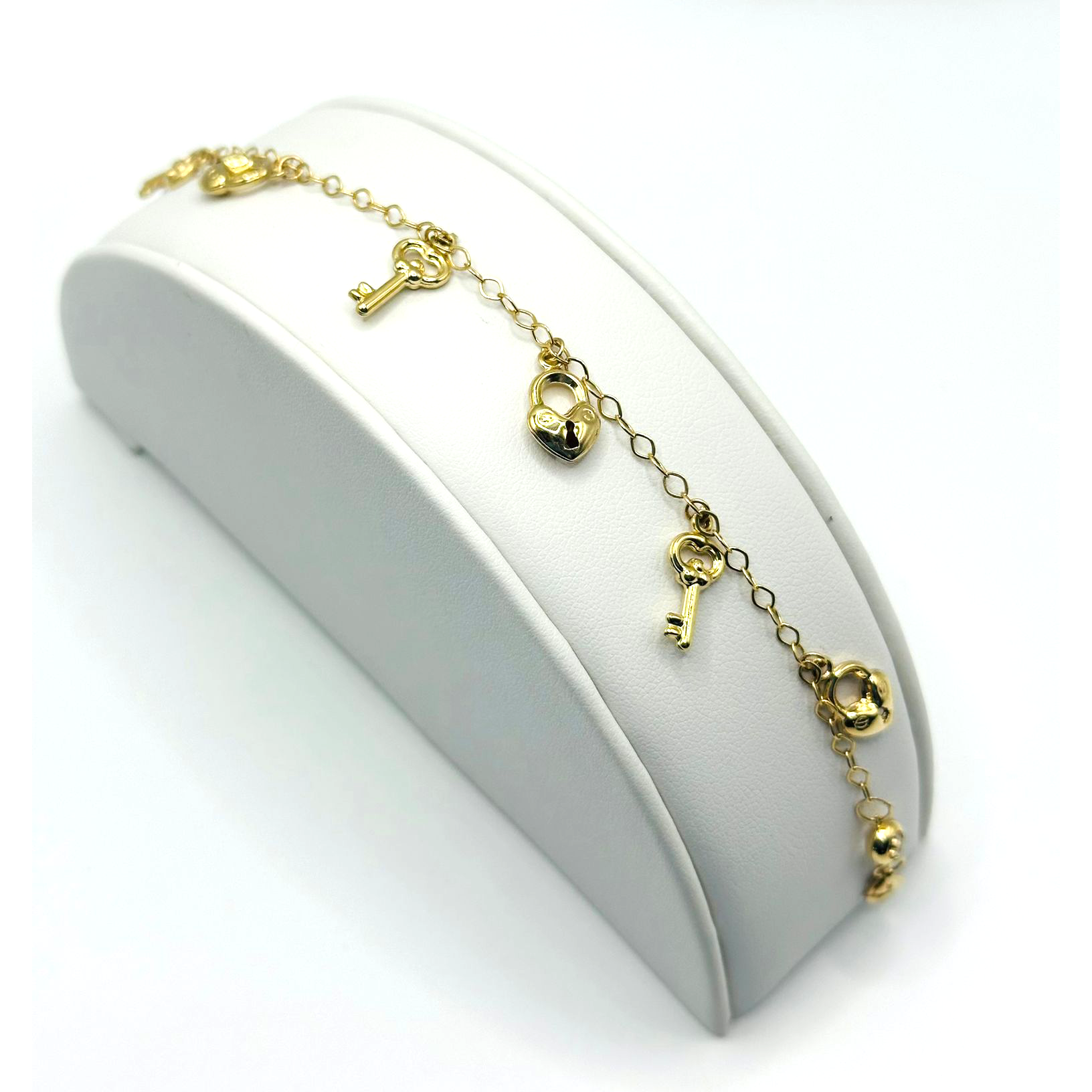 Keys and Hearts Bracelet in 14K Gold