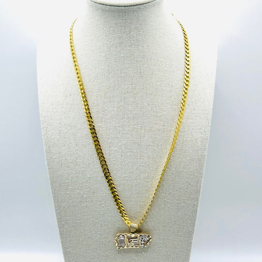 Bright Cut Chain with Cuban Flag Pendant in 10K Gold